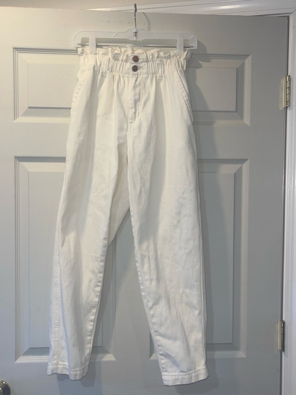 Universal Thread Women’s Cream Elastic-Waist Chino Pants Size 00